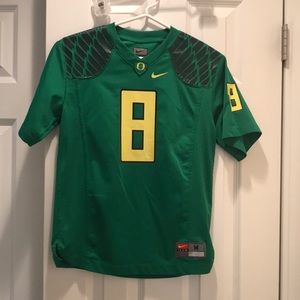 Nike Oregon Ducks Marcus Mariota Boys M Jersey #8